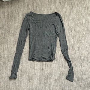 Urban Outfitters Grey Long Sleeve Crew Neck | Size Medium